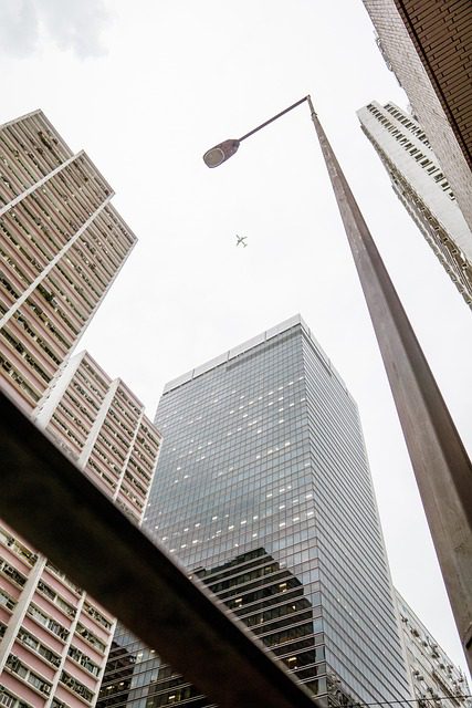 building 5115897 640